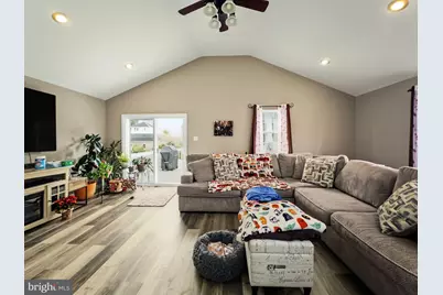 218 Reading Avenue, Barrington, NJ 08007 - Photo 15
