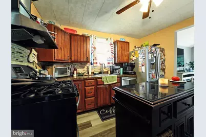 218 Reading Avenue, Barrington, NJ 08007 - Photo 11