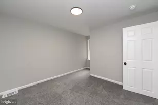 326 Clinton St, Camden, NJ 08103 - Photo 25