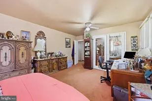 131 Holly Ave, Berlin, NJ 08009 - Photo 15