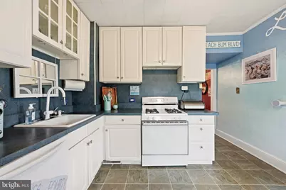 24 N Davis Avenue, Audubon, NJ 08106 - Photo 13