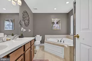 81 Glacier Dr, Berlin, NJ 08009 - Photo 29