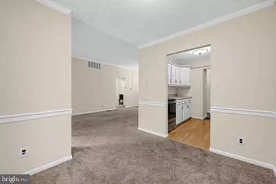300 Uxbridge Drive, Cherry Hill, NJ 08034 - Photo 9