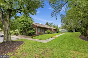 300 Uxbridge Dr, Cherry Hill, NJ 08034 - Photo 3