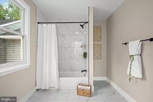 219 Bergen Ave, Voorhees, NJ 08043 - Photo 15