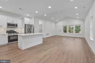 15 Hilltop Ave, Gloucester Township, NJ 08012 - Photo 13