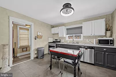 333 Washington Terrace, Audubon, NJ 08106 - Photo 7