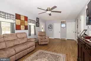 222 Zimmerman Ave, Chesilhurst, NJ 08089 - Photo 15