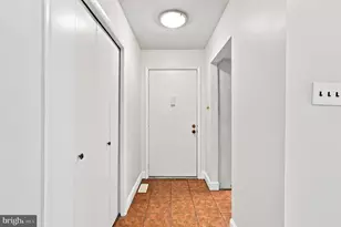 253 Uxbridge Dr, Cherry Hill, NJ 08034 - Photo 5