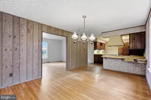228 Mimosa Dr, Cherry Hill, NJ 08003 - Photo 11