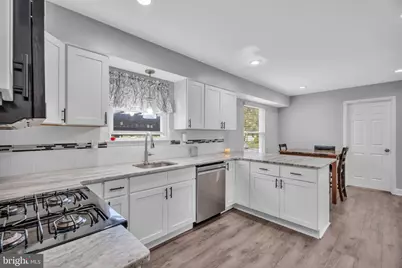 33 Berwick Lane, Sicklerville, NJ 08081 - Photo 7