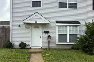 22 Lawrence Ct, Sicklerville, NJ 08081 - Photo 1