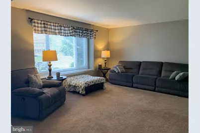 25 Presidential Drive, Berlin, NJ 08009 - Photo 5