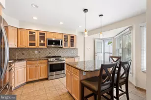 913 Society Hill Blvd, Cherry Hill, NJ 08003 - Photo 9