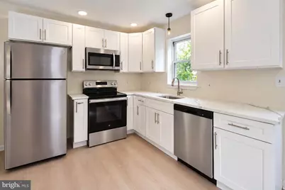 705 Powell Street, Gloucester City, NJ 08030 - Photo 9
