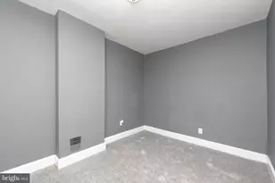 1034 S 4th St, Camden, NJ 08103 - Photo 21