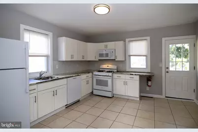 207 Somerset Street, Gloucester City, NJ 08030 - Photo 17