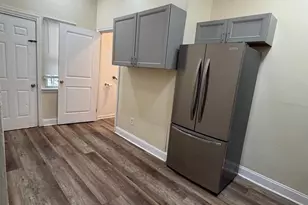 1572 Mt Ephraim Ave, Camden, NJ 08104 - Photo 3