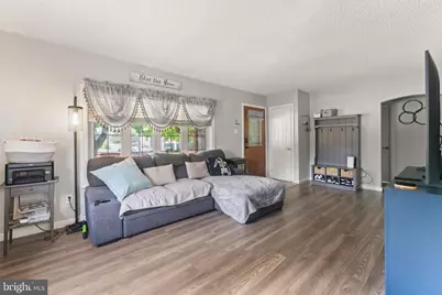 354 Greenwood Avenue, Gloucester City, NJ 08030 - Photo 5
