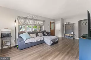 354 Greenwood Ave, Gloucester City, NJ 08030 - Photo 5