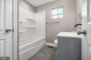 908 Cherry St, Gloucester City, NJ 08030 - Photo 13