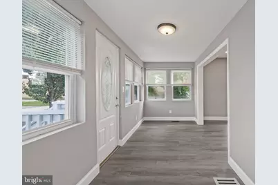 908 Cherry Street, Gloucester City, NJ 08030 - Photo 3