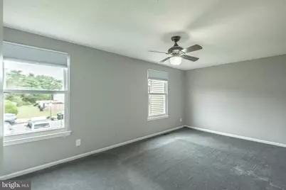 129 Villa Knoll Court, Sicklerville, NJ 08081 - Photo 9