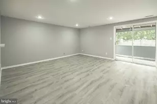 129 Villa Knoll Ct, Sicklerville, NJ 08081 - Photo 5