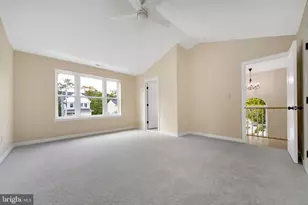 325 Larch Ave, Berlin, NJ 08091 - Photo 17