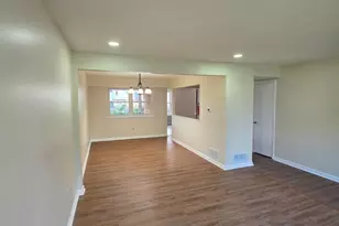 1606 Beechwood Pl, Clementon, NJ 08021 - Photo 5