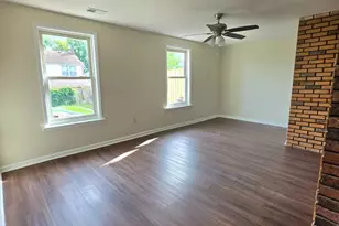 1606 Beechwood Pl, Clementon, NJ 08021 - Photo 13
