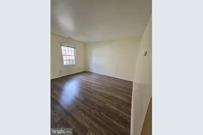 102 Royal Court Lane N #102, Camden, NJ 08103 - Photo 3