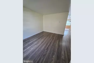 102 Royal Court Lane N #102, Camden, NJ 08103 - Photo 5