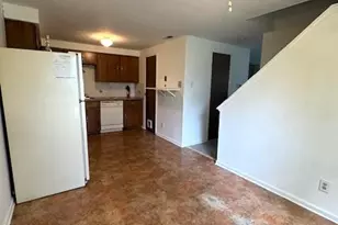 1910 Greenwood Dr, Lindenwold, NJ 08021 - Photo 5
