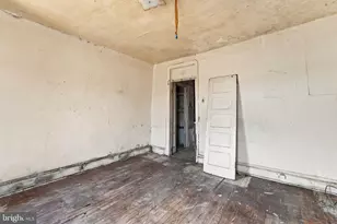 687 Fairview St, Camden, NJ 08104 - Photo 15