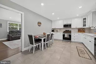 212 Summit Ave, Gloucester Township, NJ 08012 - Photo 11