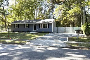 10 Alberts Ave, Sicklerville, NJ 08081 - Photo 1