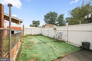 210 S 36th St, Camden, NJ 08105 - Photo 19