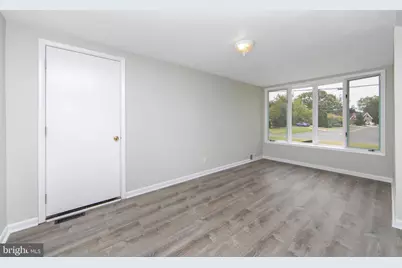 104 Cooper Road, Voorhees, NJ 08043 - Photo 5