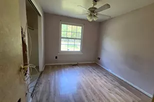 450 S Hawthorne Ave, Lindenwold, NJ 08021 - Photo 9