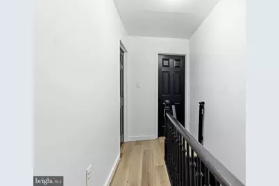977 Florence Street S, Camden, NJ 08104 - Photo 9
