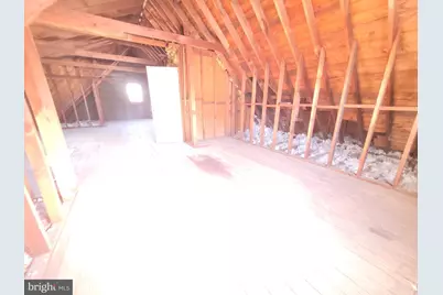 17 W Maple Avenue, Bellmawr, NJ 08031 - Photo 5
