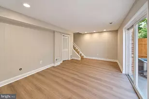 118 W Collins Ct, Gloucester Township, NJ 08012 - Photo 27