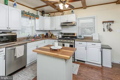 300 Central Avenue, Gloucester Township, NJ 08029 - Photo 11