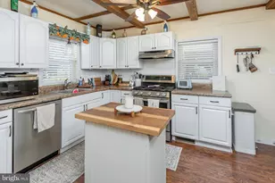 300 Central Ave, Gloucester Township, NJ 08029 - Photo 11