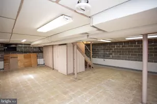 9 N Green Acre Dr, Cherry Hill, NJ 08003 - Photo 39