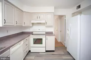 9 N Green Acre Dr, Cherry Hill, NJ 08003 - Photo 21