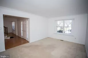 9 N Green Acre Dr, Cherry Hill, NJ 08003 - Photo 9