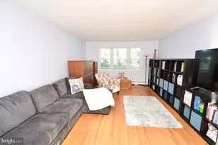 511 Valley Run Dr, Cherry Hill, NJ 08002 - Photo 3