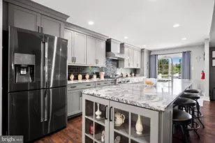 402 Barnegat Ln, Berlin, NJ 08009 - Photo 11